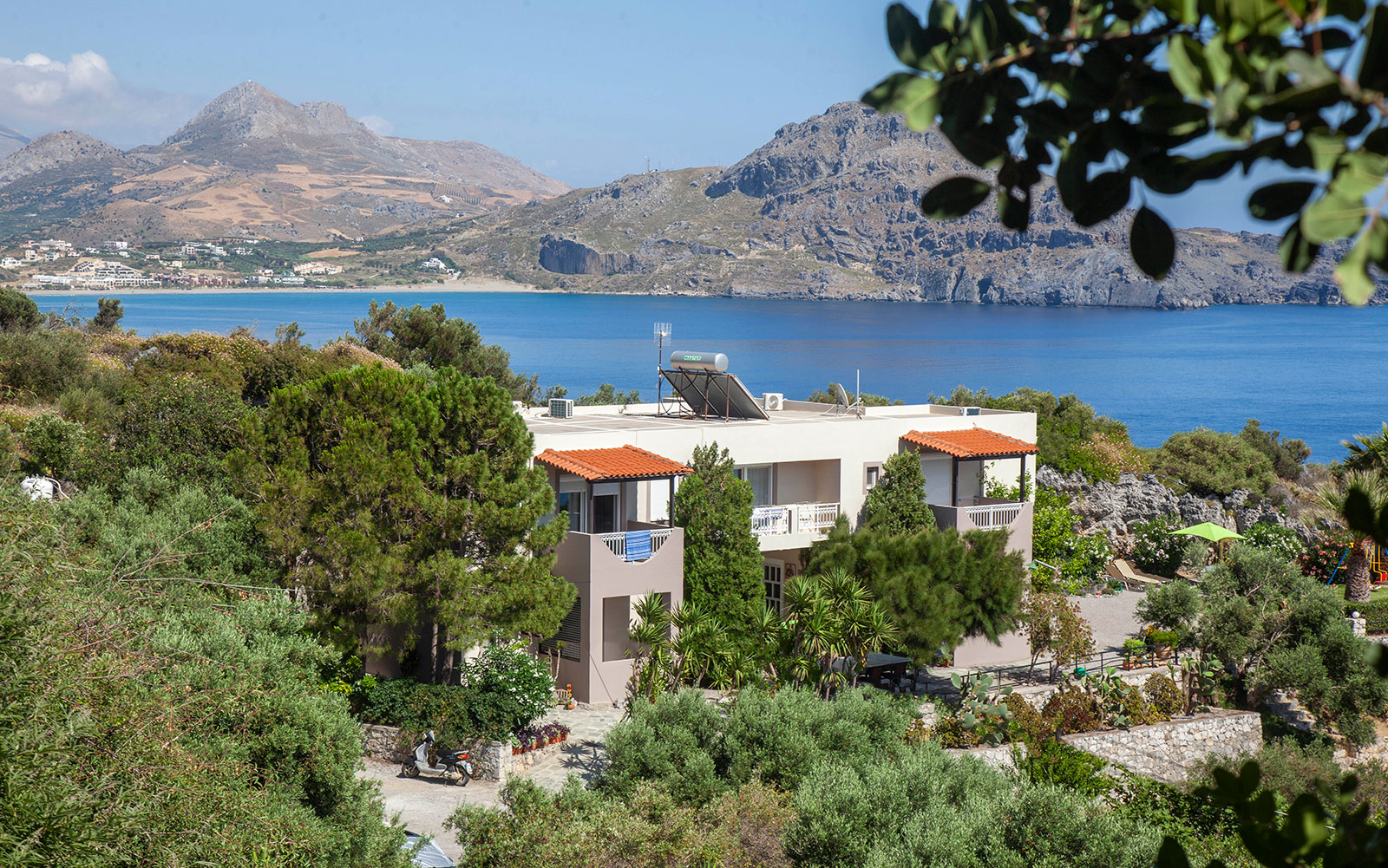 Nostalgia Apartments - Creta