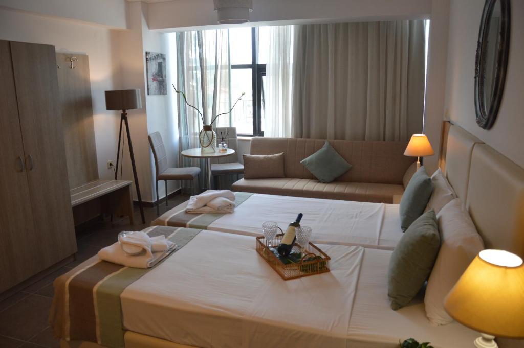 Aqua Mare Sea Side Rooms